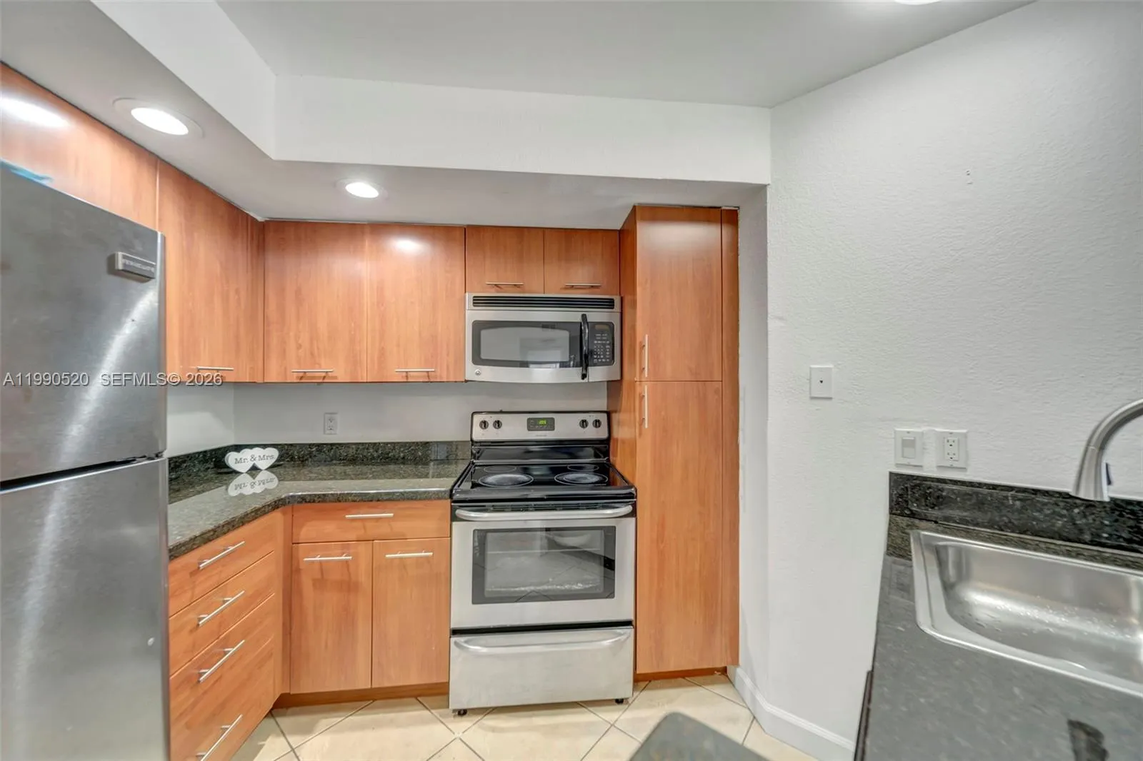 12400 Vista Isles Dr 1417, Sunrise, Florida 33325, Sunrise, Florida 33325, 2 Bedrooms Bedrooms, ,2 BathroomsBathrooms,Residential,For Sale,12400 Vista Isles Dr 1417, Sunrise, Florida 33325,A11990520