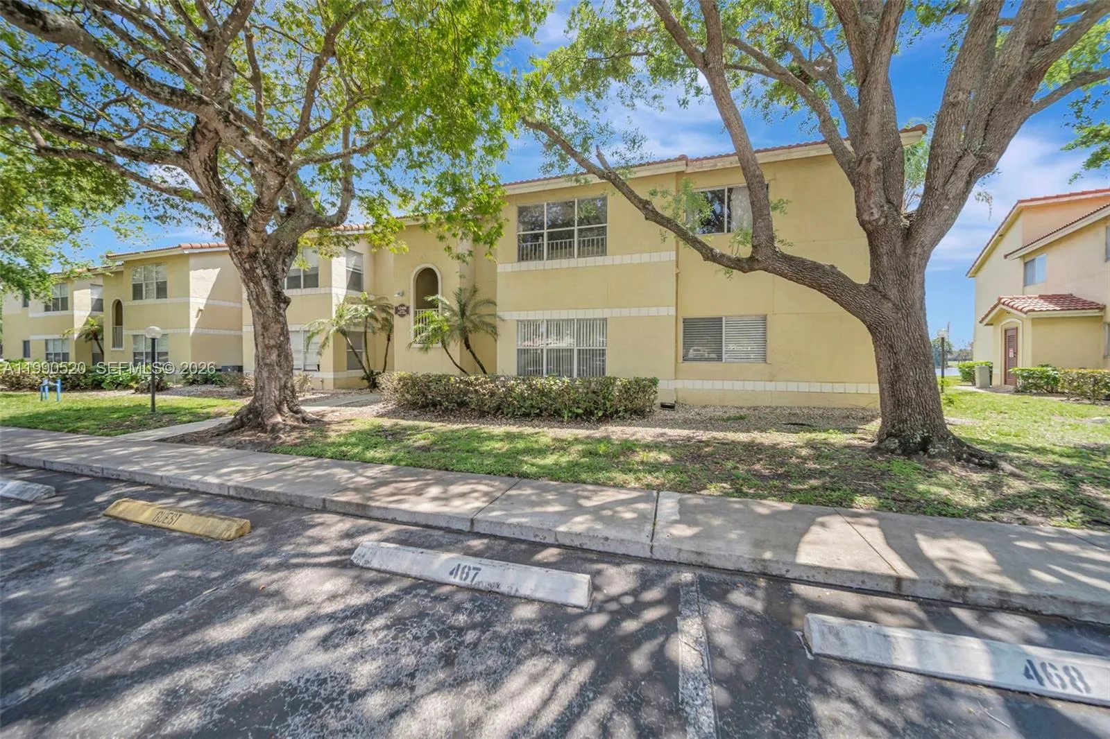 12400 Vista Isles Dr 1417, Sunrise, Florida 33325, Sunrise, Florida 33325, 2 Bedrooms Bedrooms, ,2 BathroomsBathrooms,Residential,For Sale,12400 Vista Isles Dr 1417, Sunrise, Florida 33325,A11990520