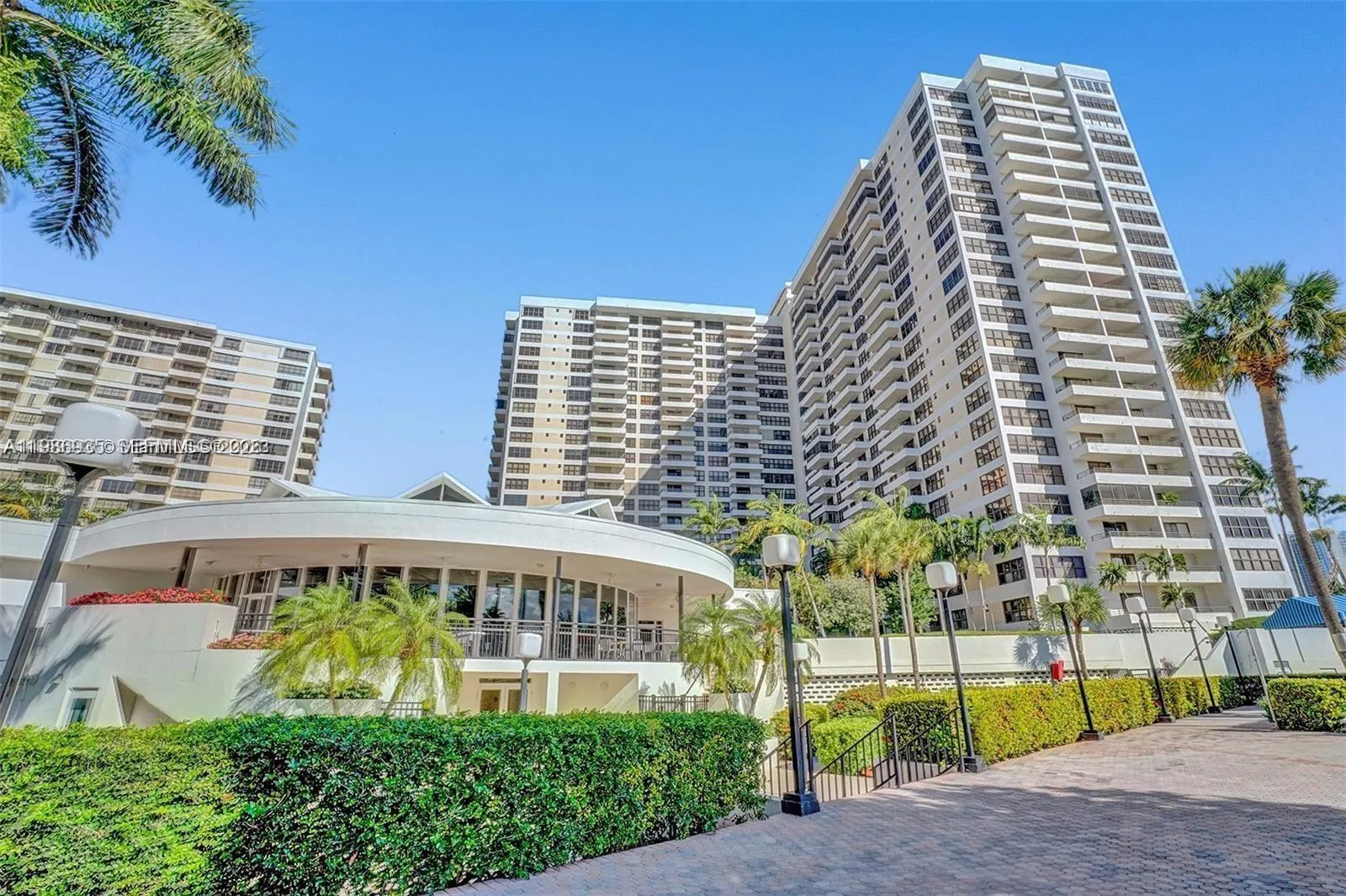 2500 Parkview Dr 2012, Hallandale Beach, Florida 3, Hallandale Beach, Florida 33009, 2 Bedrooms Bedrooms, ,2 BathroomsBathrooms,Residential Lease,For Rent,2500 Parkview Dr 2012, Hallandale Beach, Florida 3,A11986935