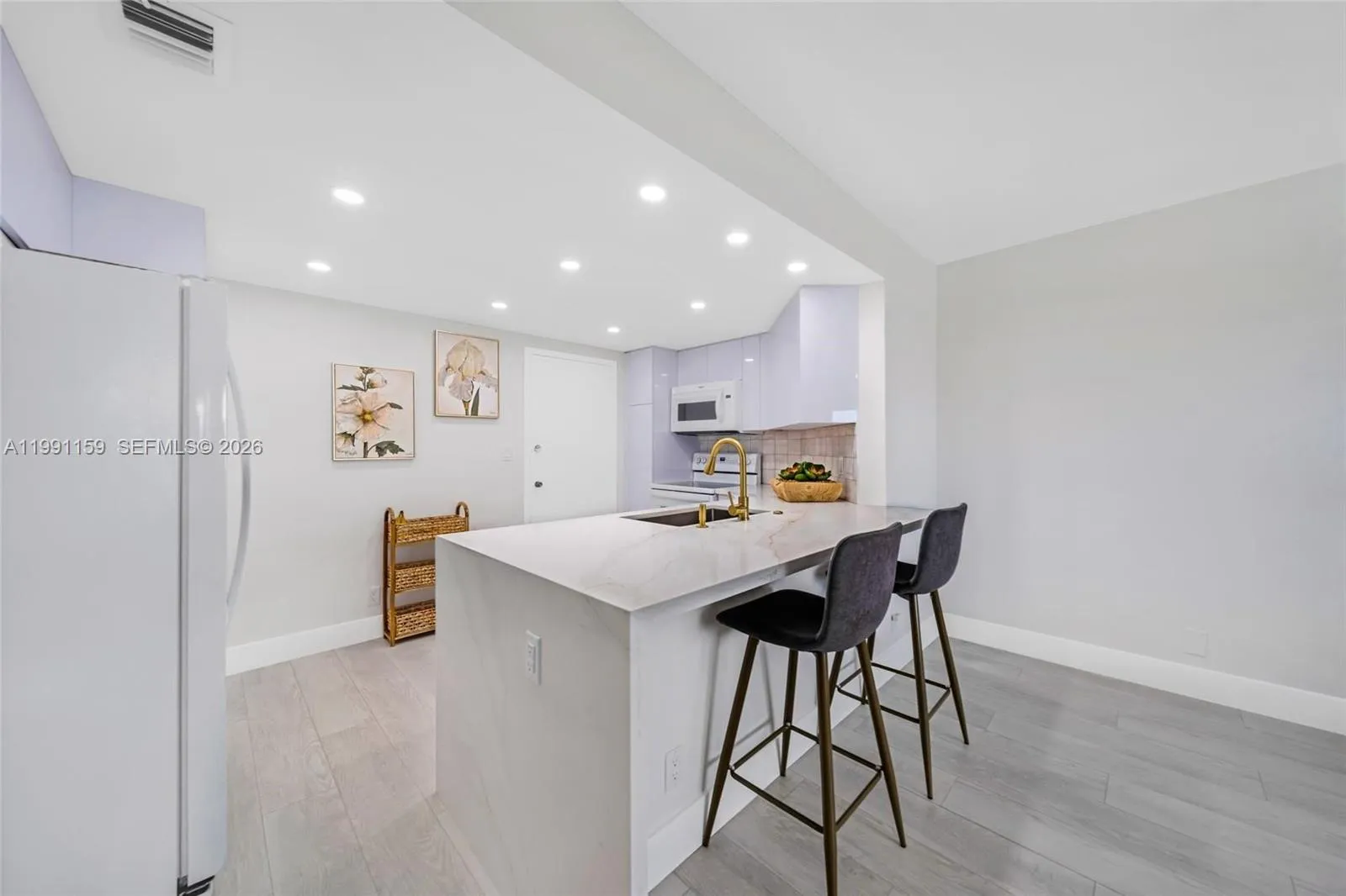 2100 S Ocean Dr 5b, Fort Lauderdale, Florida 33316, Fort Lauderdale, Florida 33316, 1 Bedroom Bedrooms, ,1 BathroomBathrooms,Residential Lease,For Rent,2100 S Ocean Dr 5b, Fort Lauderdale, Florida 33316,A11991159 2100 S Ocean Dr 5b, Fort Lauderdale, Florida 33316, Fort Lauderdale, Florida 33316, 1 Bedroom Bedrooms, ,1 BathroomBathrooms,Residential Lease,For Rent,2100 S Ocean Dr 5b, Fort Lauderdale, Florida 33316,A11991159