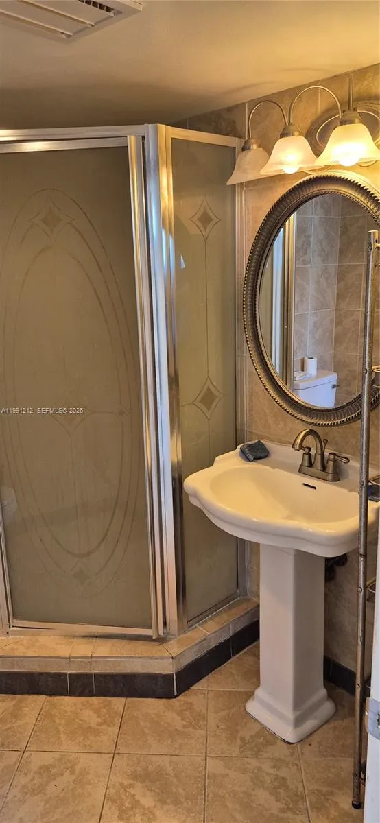 1051 Hillsboro Mile 507e, Hillsboro Beach, Florida, Hillsboro Beach, Florida 33062, 2 Bedrooms Bedrooms, ,2 BathroomsBathrooms,Residential Lease,For Rent,1051 Hillsboro Mile 507e, Hillsboro Beach, Florida,A11991212