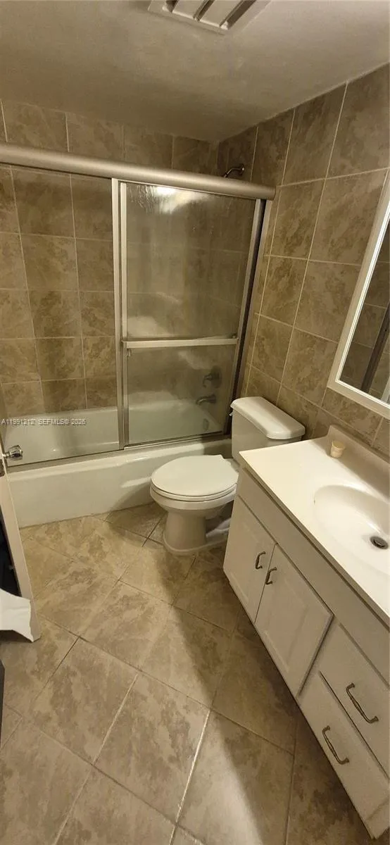 1051 Hillsboro Mile 507e, Hillsboro Beach, Florida, Hillsboro Beach, Florida 33062, 2 Bedrooms Bedrooms, ,2 BathroomsBathrooms,Residential Lease,For Rent,1051 Hillsboro Mile 507e, Hillsboro Beach, Florida,A11991212