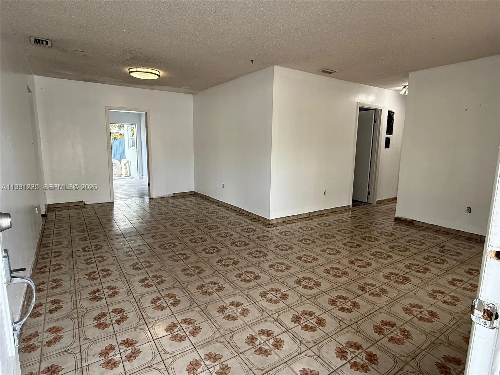 20001 Nw 43rd Pl, Miami Gardens, Florida 33055, Miami Gardens, Florida 33055, ,Residential Income,For Sale,20001 Nw 43rd Pl, Miami Gardens, Florida 33055,A11991235
