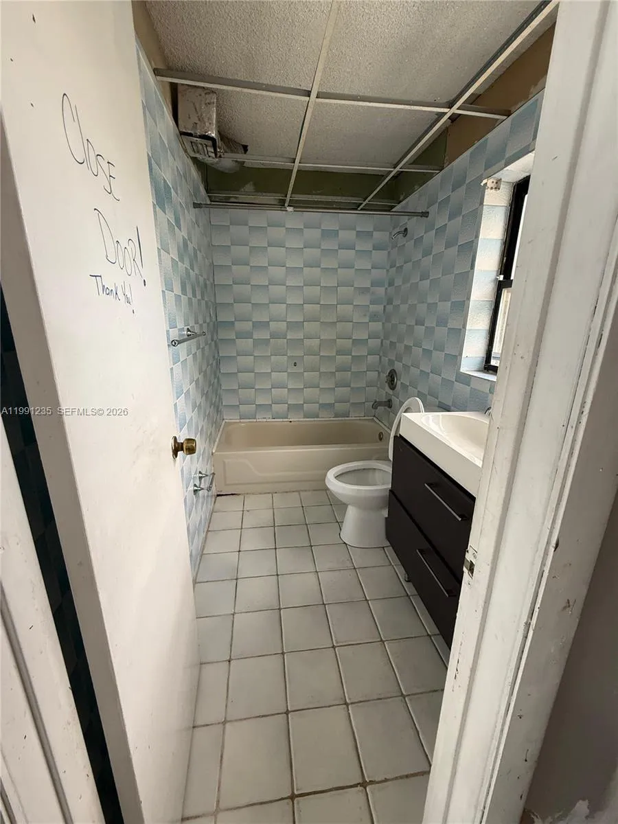 20001 Nw 43rd Pl, Miami Gardens, Florida 33055, Miami Gardens, Florida 33055, ,Residential Income,For Sale,20001 Nw 43rd Pl, Miami Gardens, Florida 33055,A11991235