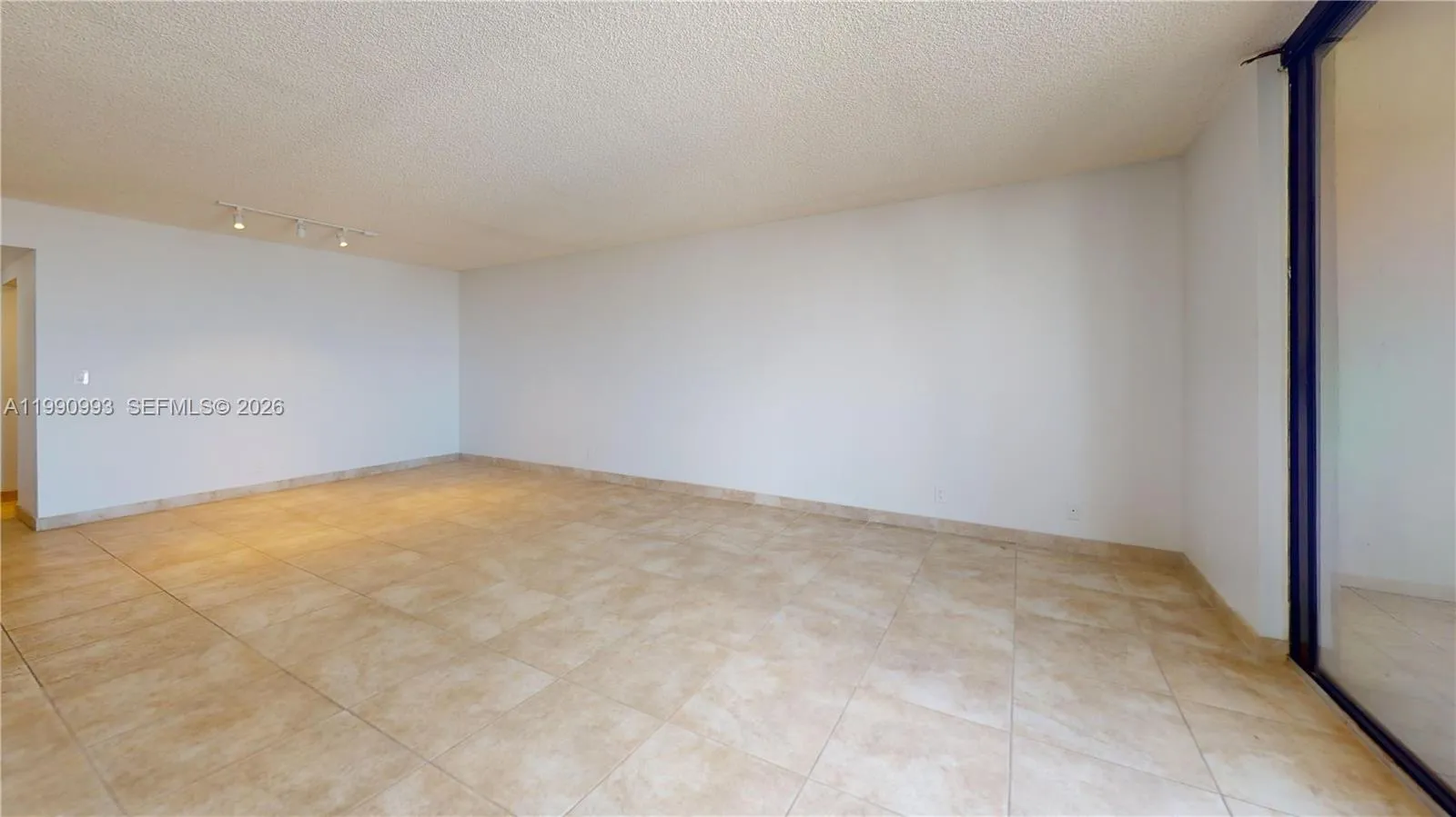2500 Parkview Dr 1909, Hallandale Beach, Florida 3, Hallandale Beach, Florida 33009, 1 Bedroom Bedrooms, ,1 BathroomBathrooms,Residential Lease,For Rent,2500 Parkview Dr 1909, Hallandale Beach, Florida 3,A11990993