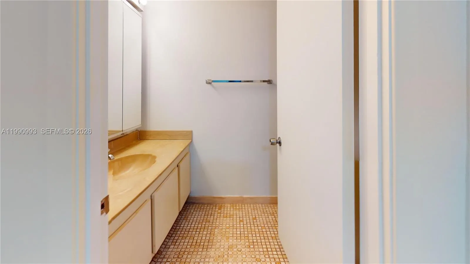 2500 Parkview Dr 1909, Hallandale Beach, Florida 3, Hallandale Beach, Florida 33009, 1 Bedroom Bedrooms, ,1 BathroomBathrooms,Residential Lease,For Rent,2500 Parkview Dr 1909, Hallandale Beach, Florida 3,A11990993