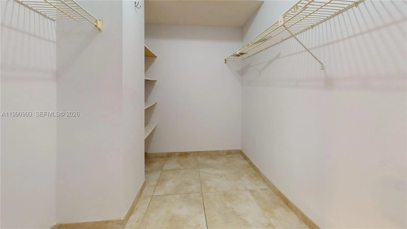 2500 Parkview Dr 1909, Hallandale Beach, Florida 3, Hallandale Beach, Florida 33009, 1 Bedroom Bedrooms, ,1 BathroomBathrooms,Residential Lease,For Rent,2500 Parkview Dr 1909, Hallandale Beach, Florida 3,A11990993