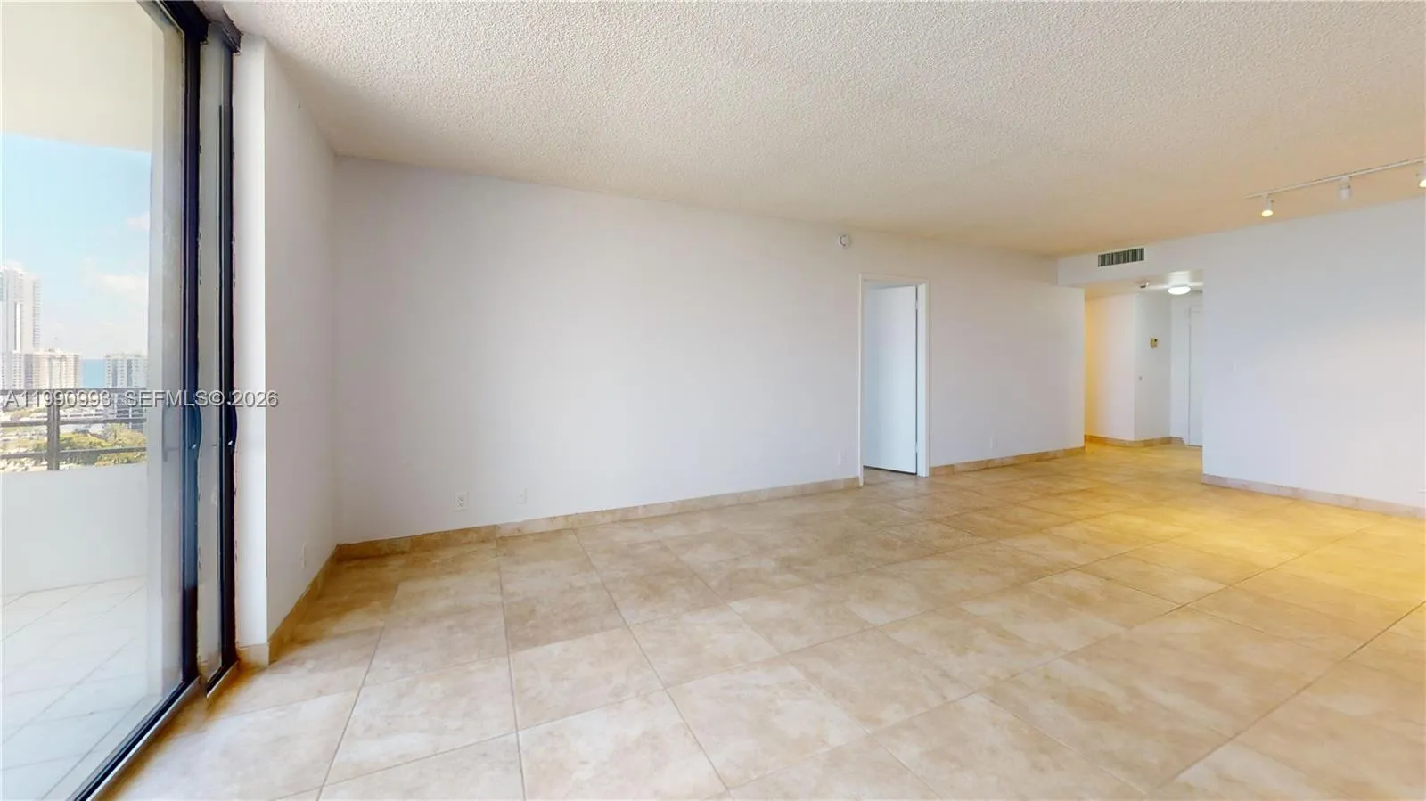 2500 Parkview Dr 1909, Hallandale Beach, Florida 3, Hallandale Beach, Florida 33009, 1 Bedroom Bedrooms, ,1 BathroomBathrooms,Residential Lease,For Rent,2500 Parkview Dr 1909, Hallandale Beach, Florida 3,A11990993