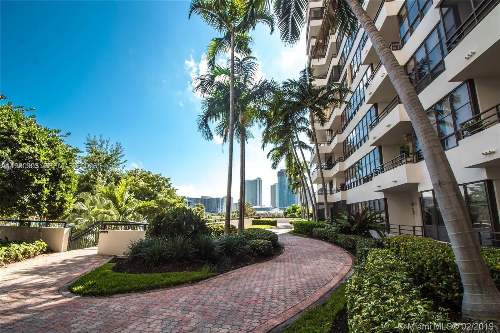 2500 Parkview Dr 1909, Hallandale Beach, Florida 3, Hallandale Beach, Florida 33009, 1 Bedroom Bedrooms, ,1 BathroomBathrooms,Residential Lease,For Rent,2500 Parkview Dr 1909, Hallandale Beach, Florida 3,A11990993