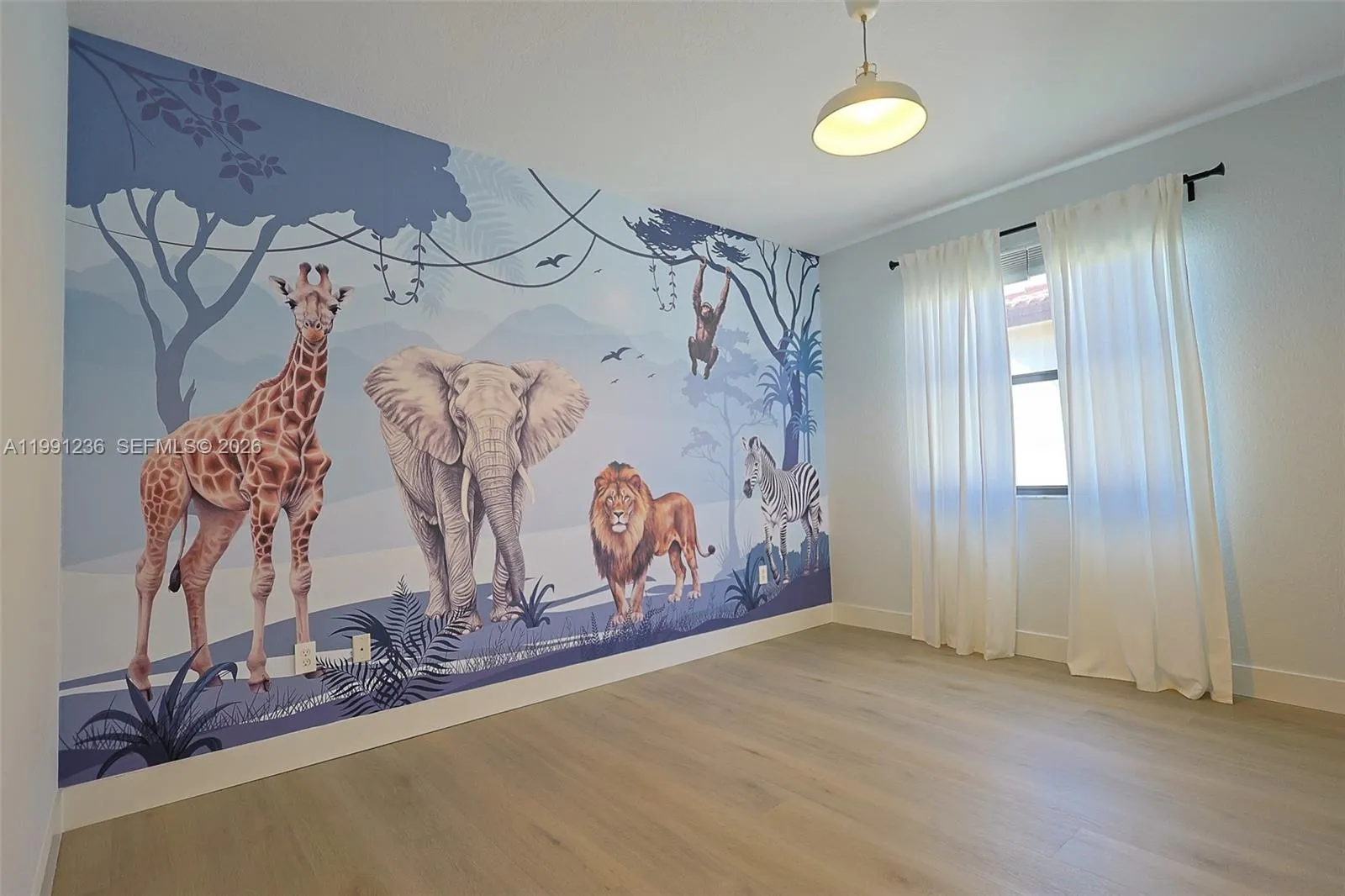 8800 Nw 98th Ct, Doral, Florida 33178, Doral, Florida 33178, 5 Bedrooms Bedrooms, ,4 BathroomsBathrooms,Residential Lease,For Rent,8800 Nw 98th Ct, Doral, Florida 33178,A11991236