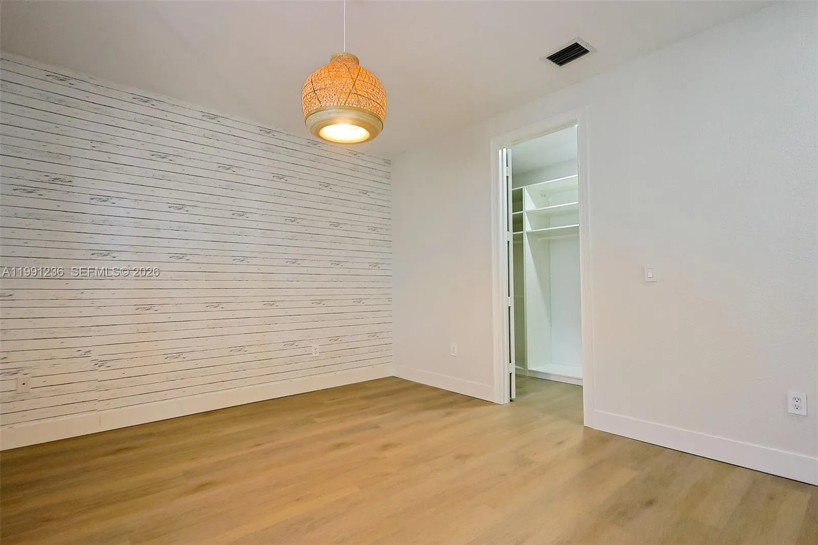 8800 Nw 98th Ct, Doral, Florida 33178, Doral, Florida 33178, 5 Bedrooms Bedrooms, ,4 BathroomsBathrooms,Residential Lease,For Rent,8800 Nw 98th Ct, Doral, Florida 33178,A11991236