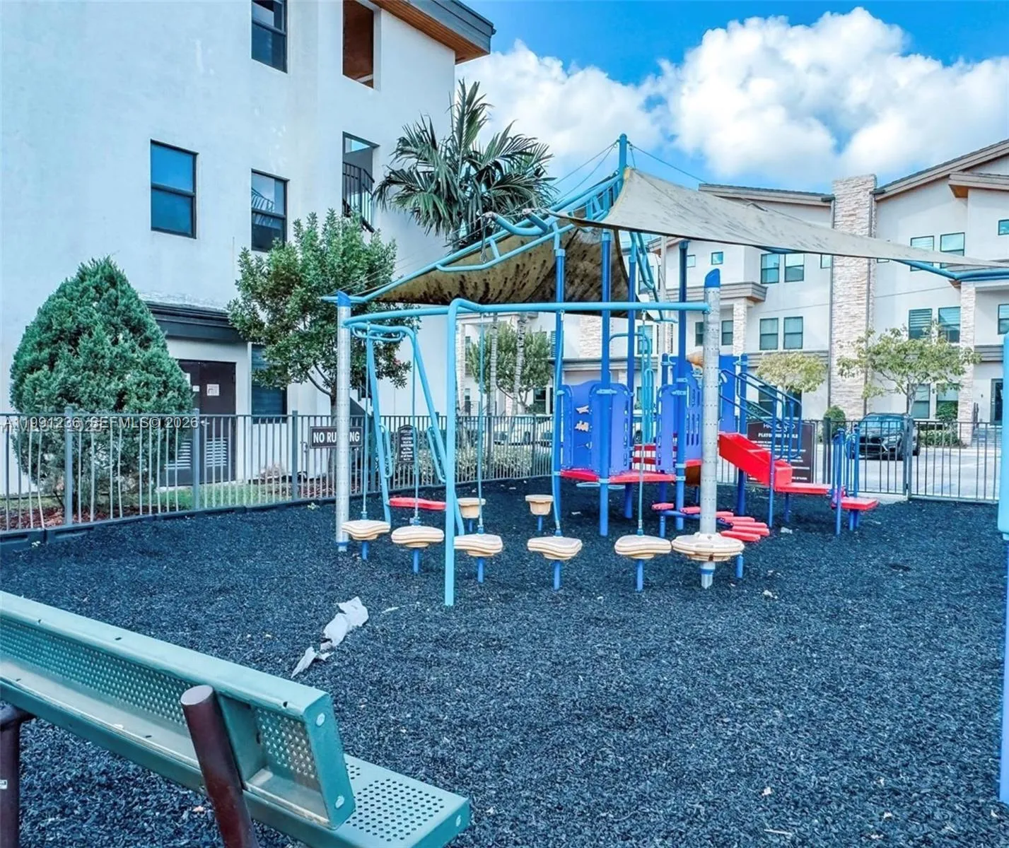 8800 Nw 98th Ct, Doral, Florida 33178, Doral, Florida 33178, 5 Bedrooms Bedrooms, ,4 BathroomsBathrooms,Residential Lease,For Rent,8800 Nw 98th Ct, Doral, Florida 33178,A11991236