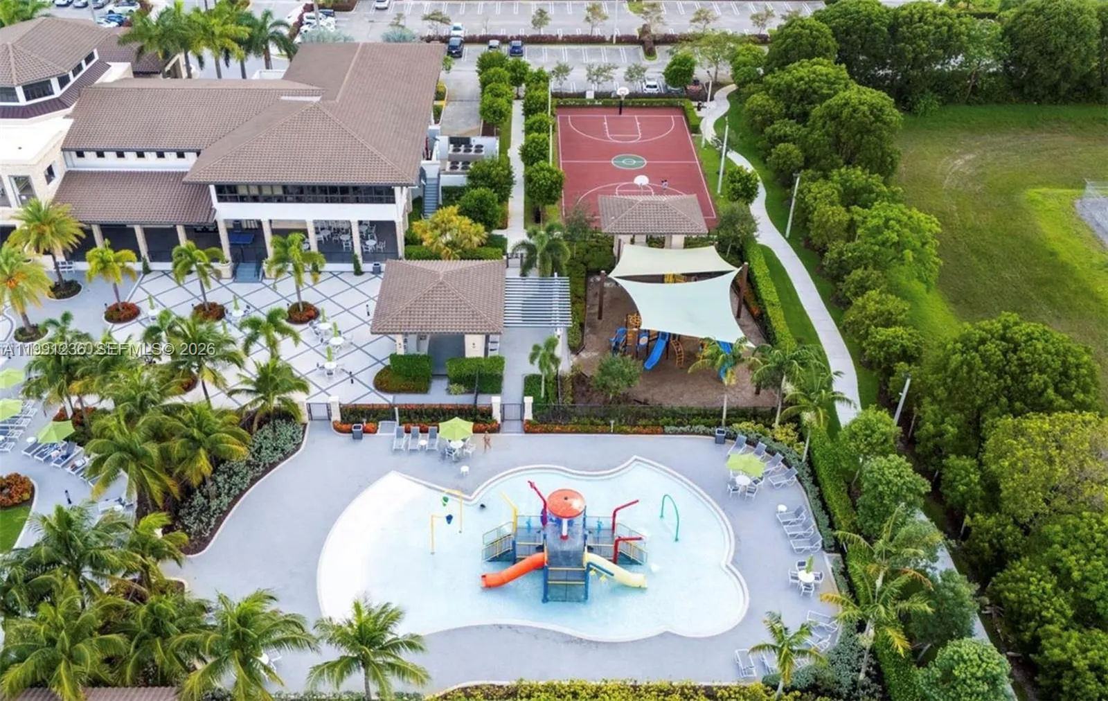8800 Nw 98th Ct, Doral, Florida 33178, Doral, Florida 33178, 5 Bedrooms Bedrooms, ,4 BathroomsBathrooms,Residential Lease,For Rent,8800 Nw 98th Ct, Doral, Florida 33178,A11991236