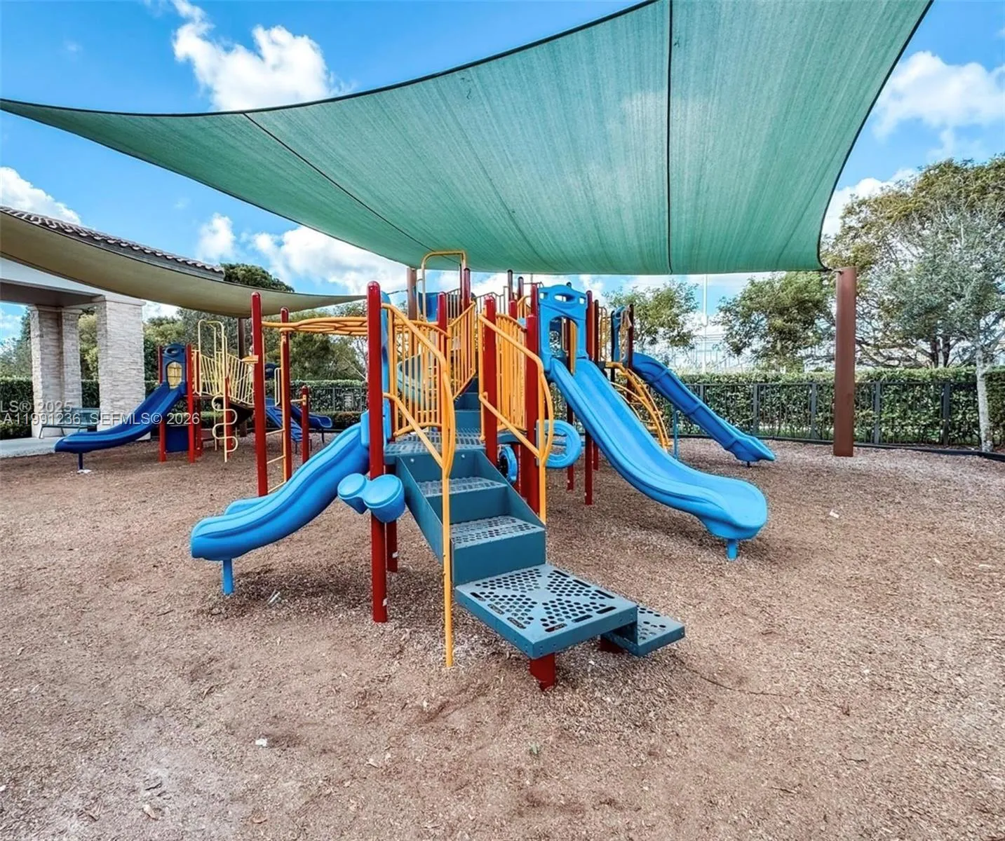 8800 Nw 98th Ct, Doral, Florida 33178, Doral, Florida 33178, 5 Bedrooms Bedrooms, ,4 BathroomsBathrooms,Residential Lease,For Rent,8800 Nw 98th Ct, Doral, Florida 33178,A11991236