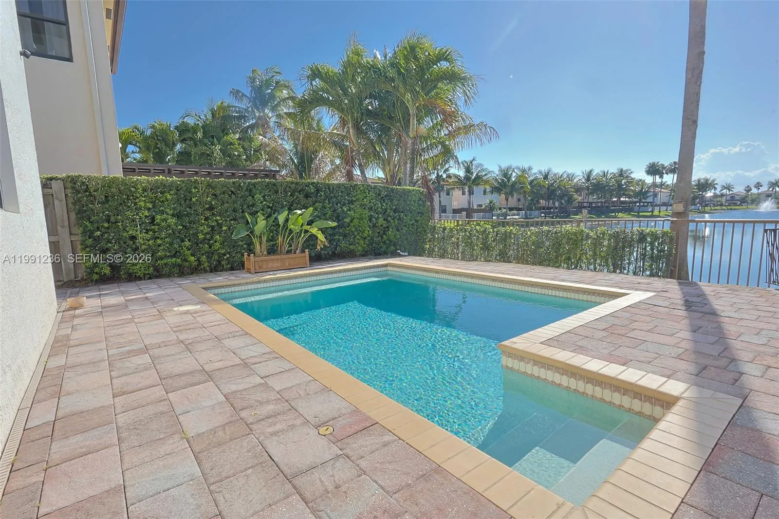 8800 Nw 98th Ct, Doral, Florida 33178, Doral, Florida 33178, 5 Bedrooms Bedrooms, ,4 BathroomsBathrooms,Residential Lease,For Rent,8800 Nw 98th Ct, Doral, Florida 33178,A11991236