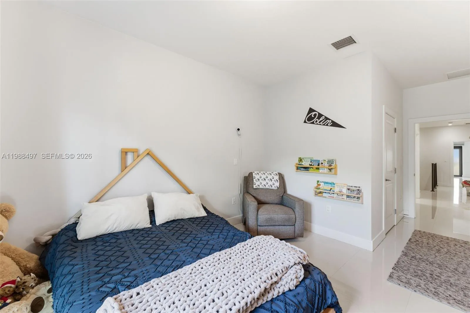 3407 Day Ave 3407, Miami, Florida 33133, Miami, Florida 33133, 3 Bedrooms Bedrooms, ,2 BathroomsBathrooms,Residential,For Sale,3407 Day Ave 3407, Miami, Florida 33133,A11988497