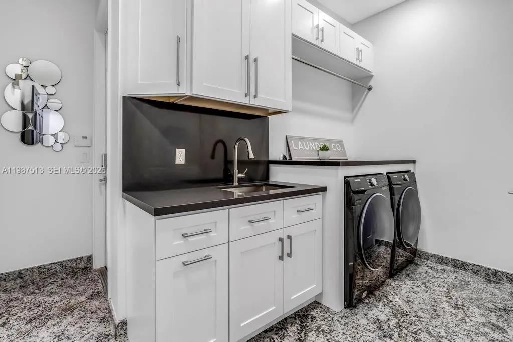 15127 Sw 40th St, Davie, Florida 33331, Davie, Florida 33331, 6 Bedrooms Bedrooms, ,5 BathroomsBathrooms,Residential,For Sale,15127 Sw 40th St, Davie, Florida 33331,A11987513