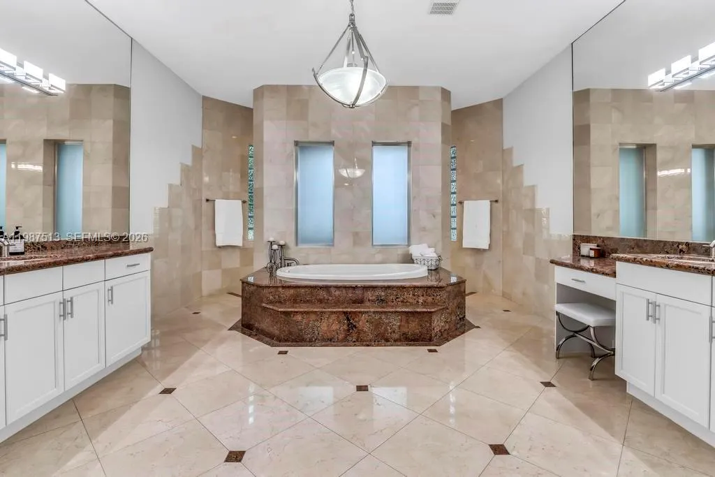 15127 Sw 40th St, Davie, Florida 33331, Davie, Florida 33331, 6 Bedrooms Bedrooms, ,5 BathroomsBathrooms,Residential,For Sale,15127 Sw 40th St, Davie, Florida 33331,A11987513