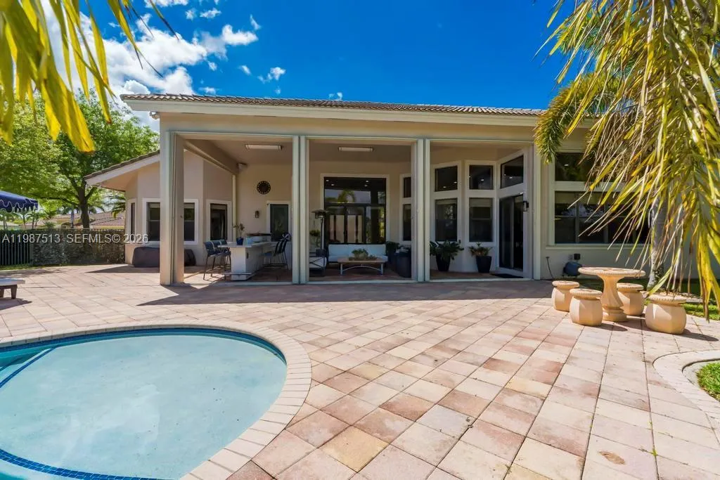 15127 Sw 40th St, Davie, Florida 33331, Davie, Florida 33331, 6 Bedrooms Bedrooms, ,5 BathroomsBathrooms,Residential,For Sale,15127 Sw 40th St, Davie, Florida 33331,A11987513