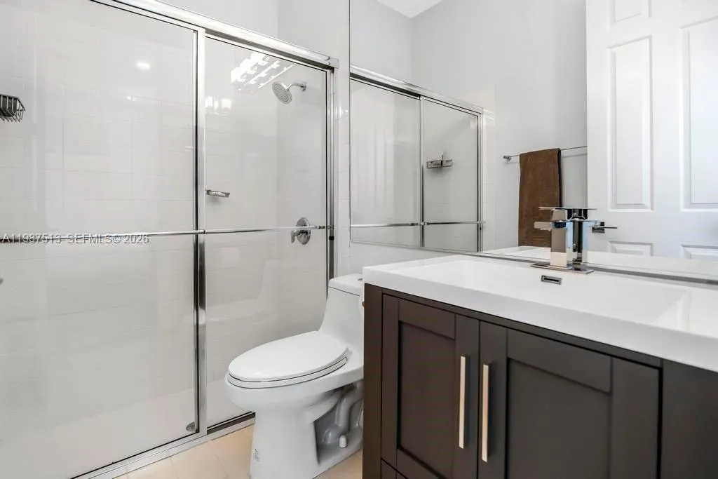 15127 Sw 40th St, Davie, Florida 33331, Davie, Florida 33331, 6 Bedrooms Bedrooms, ,5 BathroomsBathrooms,Residential,For Sale,15127 Sw 40th St, Davie, Florida 33331,A11987513
