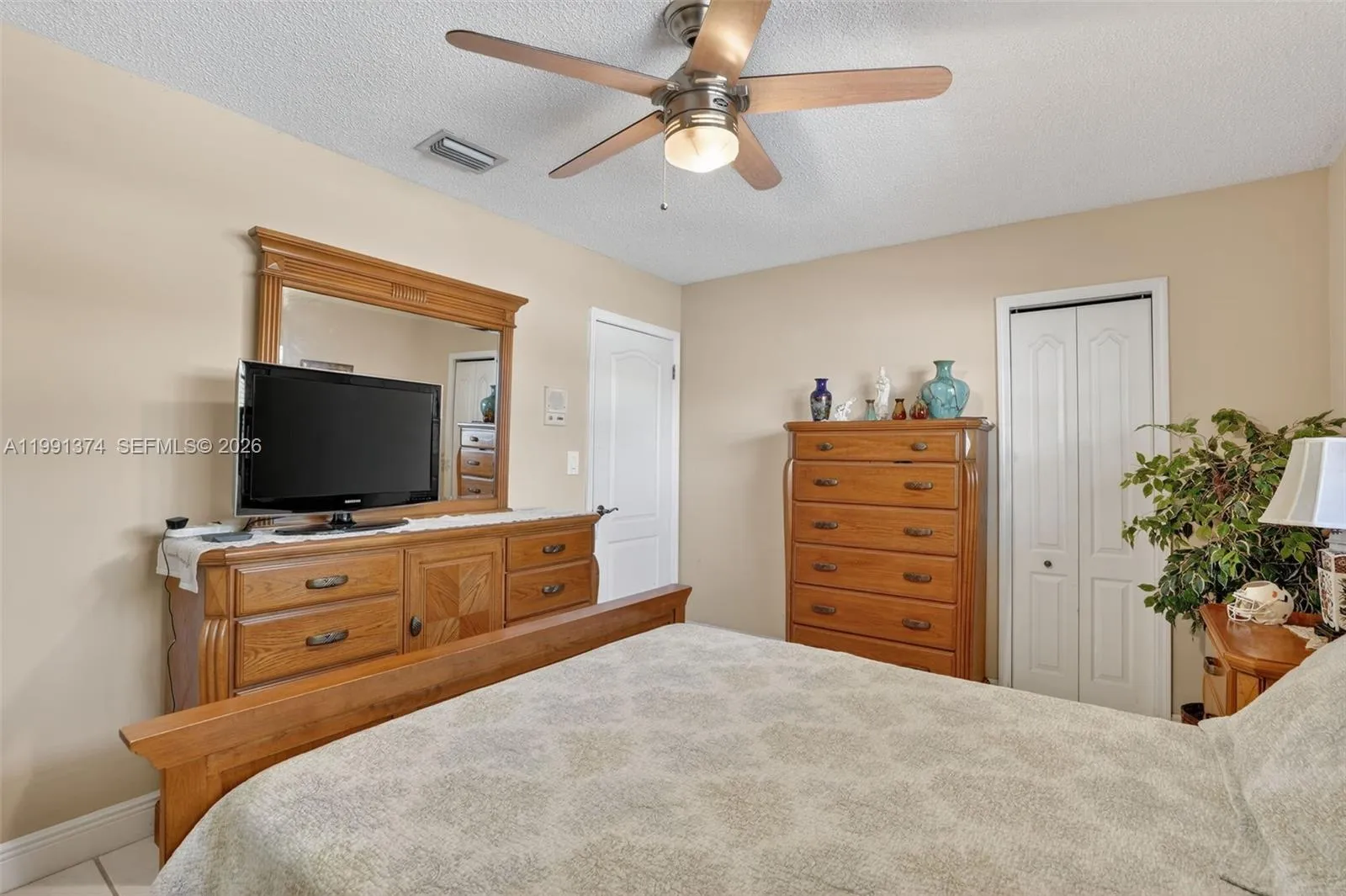 3381 Sw 140th Ave, Miami, Florida 33175, Miami, Florida 33175, 3 Bedrooms Bedrooms, ,2 BathroomsBathrooms,Residential,For Sale,3381 Sw 140th Ave, Miami, Florida 33175,A11991374