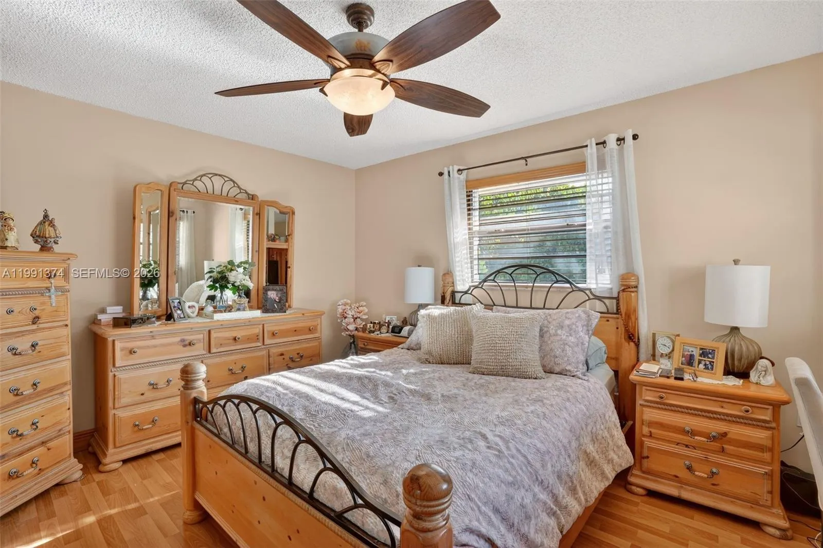 3381 Sw 140th Ave, Miami, Florida 33175, Miami, Florida 33175, 3 Bedrooms Bedrooms, ,2 BathroomsBathrooms,Residential,For Sale,3381 Sw 140th Ave, Miami, Florida 33175,A11991374