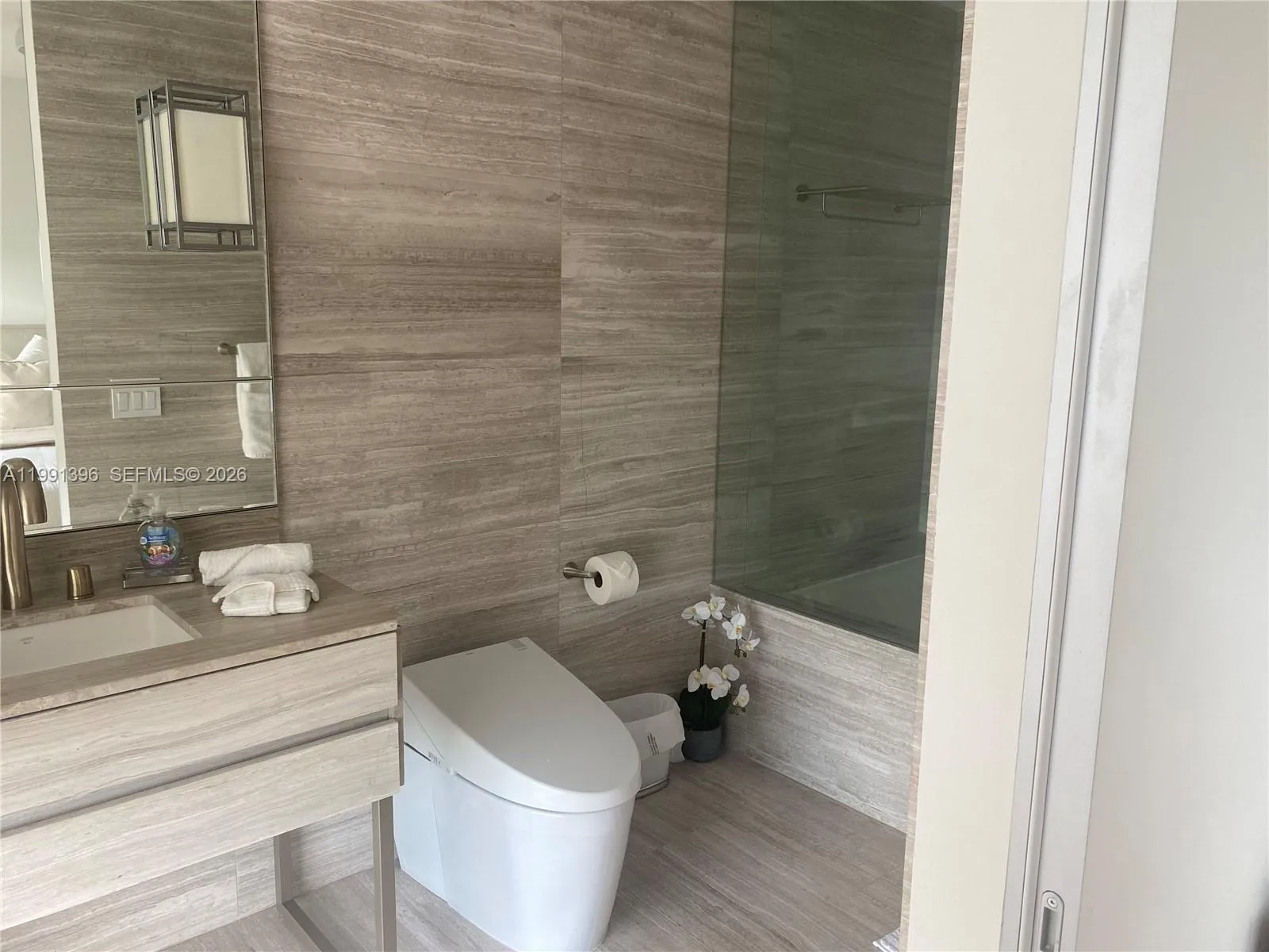 18975 Collins Ave 605, Sunny Isles Beach, Florida, Sunny Isles Beach, Florida 33160, 2 Bedrooms Bedrooms, ,2 BathroomsBathrooms,Residential Lease,For Rent,18975 Collins Ave 605, Sunny Isles Beach, Florida ,A11991396