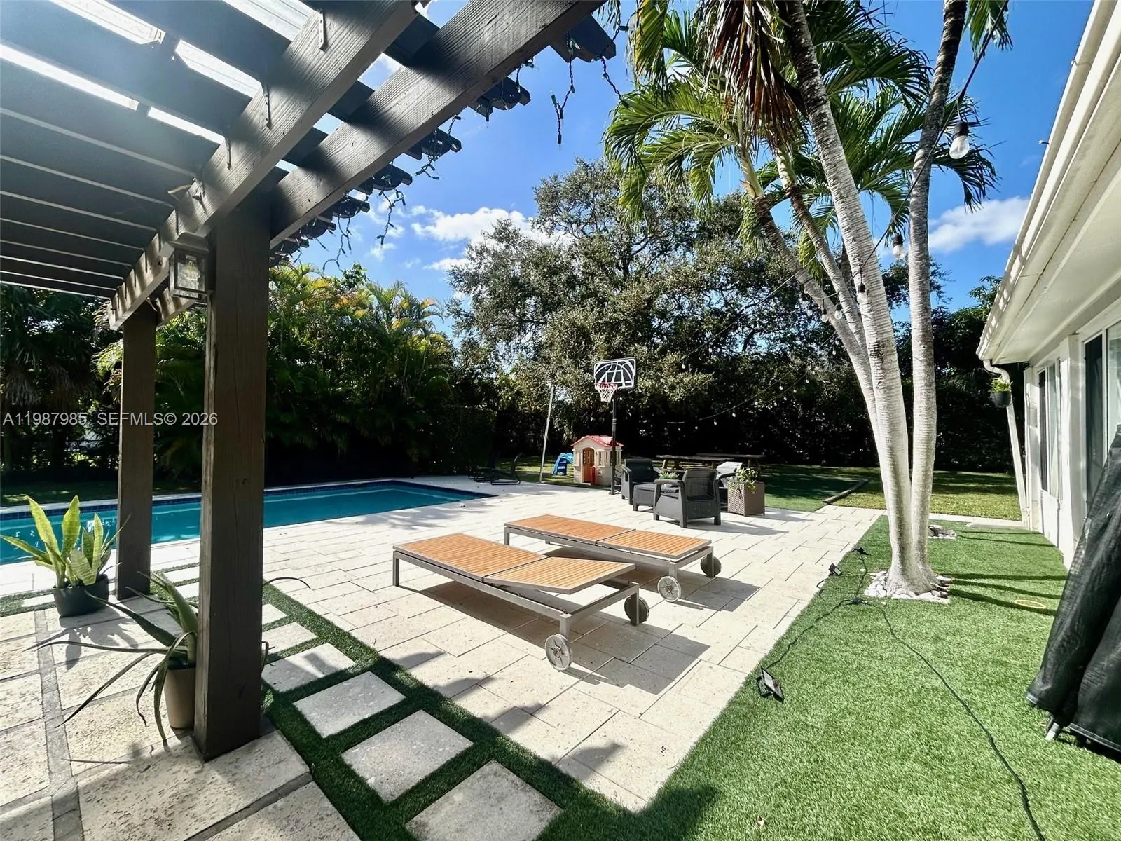 7800 Sw 96th St, Miami, Florida 33156, Miami, Florida 33156, 4 Bedrooms Bedrooms, ,2 BathroomsBathrooms,Residential,For Sale,7800 Sw 96th St, Miami, Florida 33156,A11987985