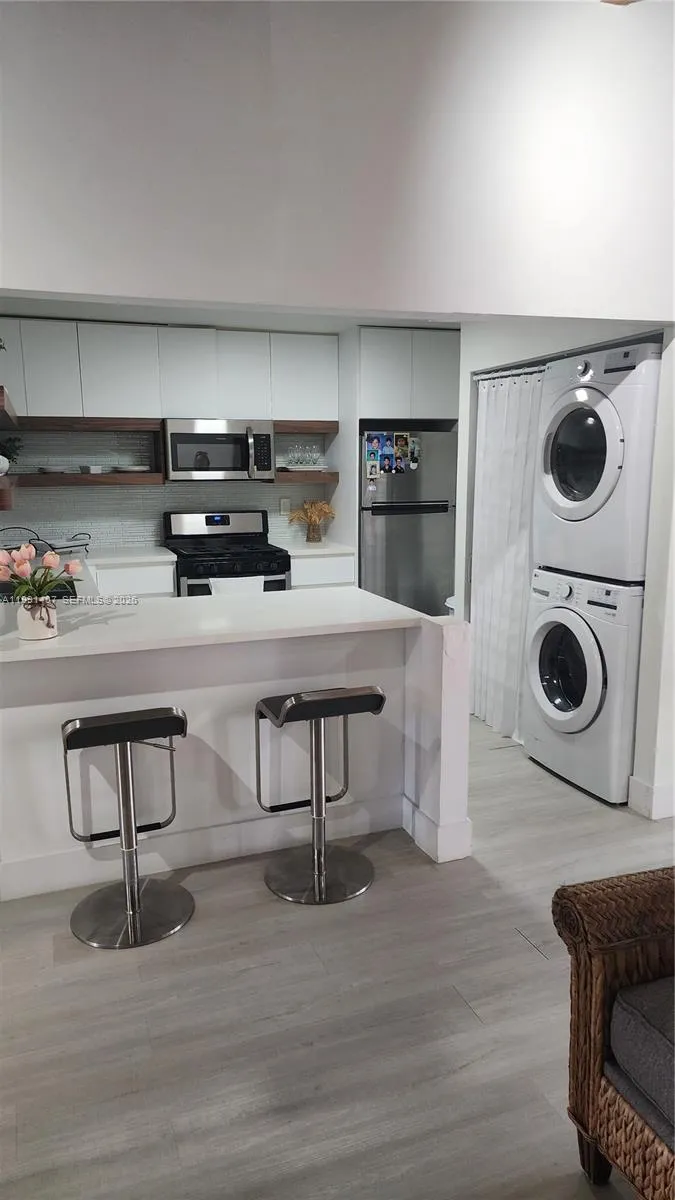 6231 Sw 116th Pl C, Miami, Florida 33173, Miami, Florida 33173, 3 Bedrooms Bedrooms, ,2 BathroomsBathrooms,Residential,For Sale,6231 Sw 116th Pl C, Miami, Florida 33173,A11991407