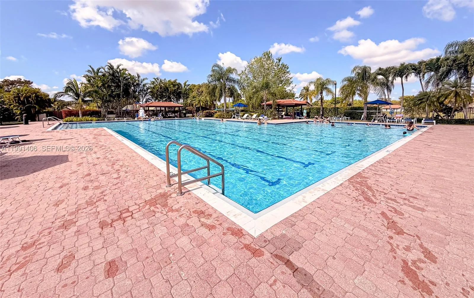 13560 Sw 108th St Cir N, Miami, Florida 33186, Miami, Florida 33186, 4 Bedrooms Bedrooms, ,2 BathroomsBathrooms,Residential,For Sale,13560 Sw 108th St Cir N, Miami, Florida 33186,A11991406