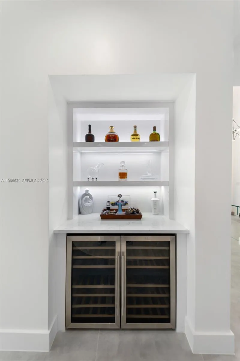 5790 Sw 34th St, Miami, Florida 33155, Miami, Florida 33155, 4 Bedrooms Bedrooms, ,3 BathroomsBathrooms,Residential,For Sale,5790 Sw 34th St, Miami, Florida 33155,A11980530