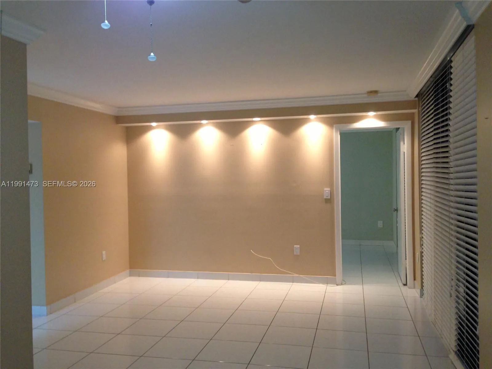 Miami, Florida 33175, 1 Bedroom Bedrooms, ,1 BathroomBathrooms,Residential Lease,For Rent,A11991473