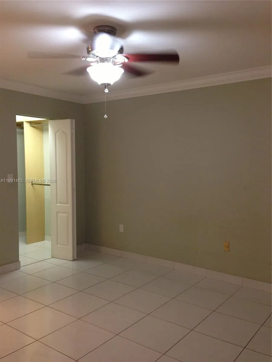 Miami, Florida 33175, 1 Bedroom Bedrooms, ,1 BathroomBathrooms,Residential Lease,For Rent,A11991473