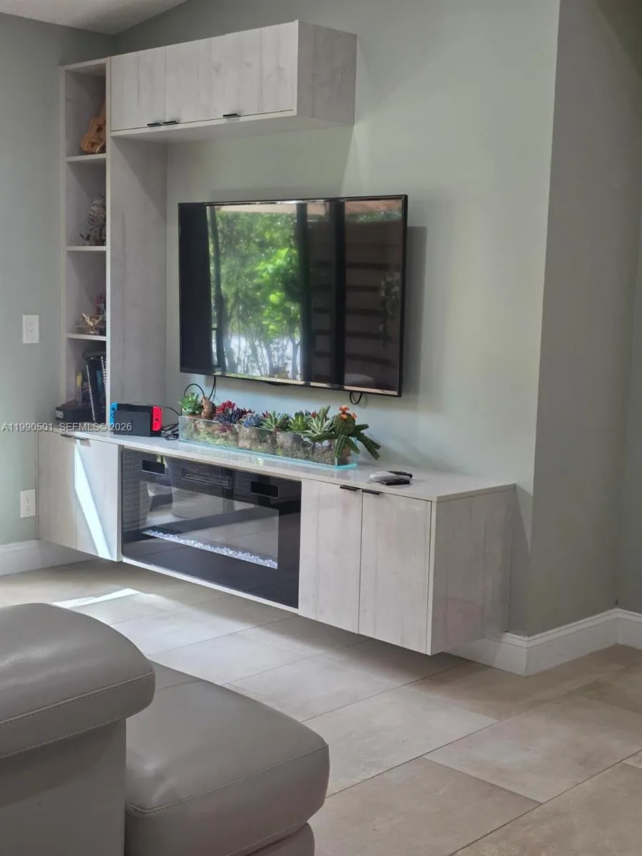893 Sw 120th Way, Davie, Florida 33325, Davie, Florida 33325, 3 Bedrooms Bedrooms, ,2 BathroomsBathrooms,Residential,For Sale,893 Sw 120th Way, Davie, Florida 33325,A11990501
