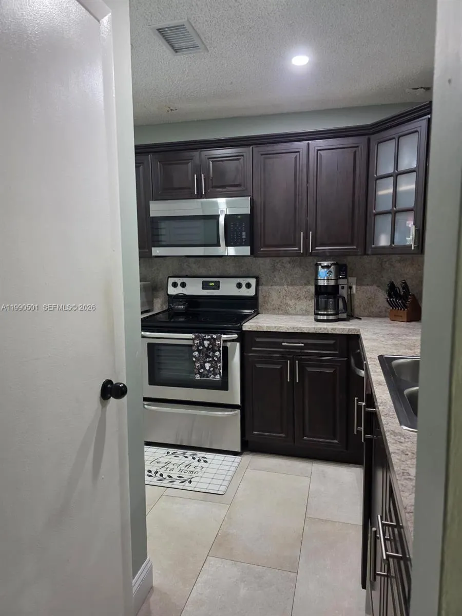 893 Sw 120th Way, Davie, Florida 33325, Davie, Florida 33325, 3 Bedrooms Bedrooms, ,2 BathroomsBathrooms,Residential,For Sale,893 Sw 120th Way, Davie, Florida 33325,A11990501