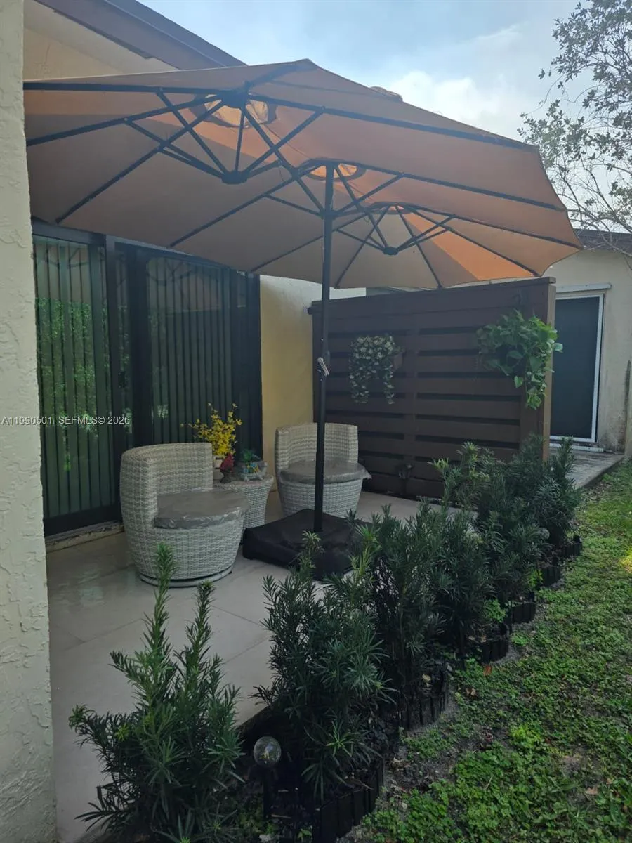 893 Sw 120th Way, Davie, Florida 33325, Davie, Florida 33325, 3 Bedrooms Bedrooms, ,2 BathroomsBathrooms,Residential,For Sale,893 Sw 120th Way, Davie, Florida 33325,A11990501