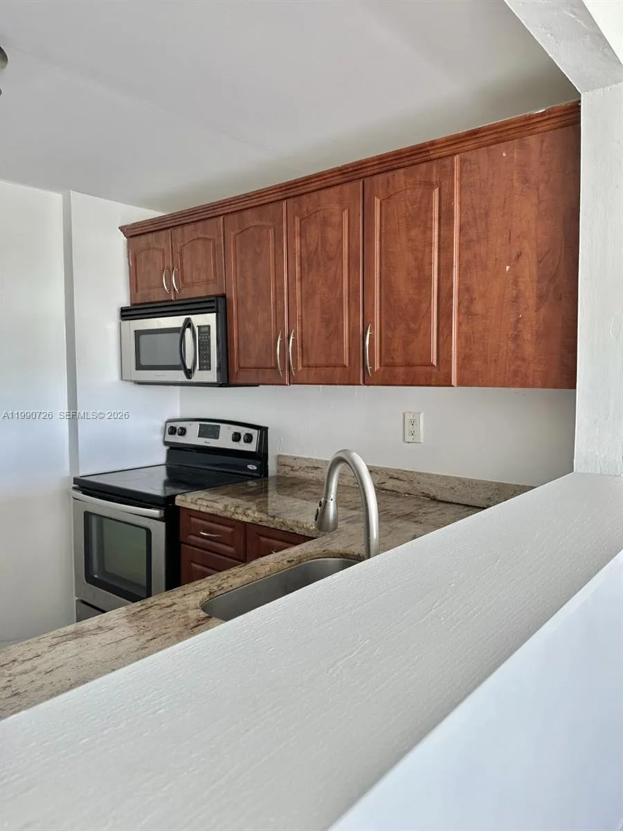 9001 Sw 77th Ave C604, Miami, Florida 33156, Miami, Florida 33156, 1 Bedroom Bedrooms, ,1 BathroomBathrooms,Residential,For Sale,9001 Sw 77th Ave C604, Miami, Florida 33156,A11990726
