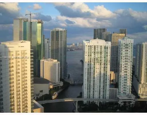 90 Sw 3rd St 3610, Miami, Florida 33130, Miami, Florida 33130, 2 Bedrooms Bedrooms, ,2 BathroomsBathrooms,Residential,For Sale,90 Sw 3rd St 3610, Miami, Florida 33130,A11991529