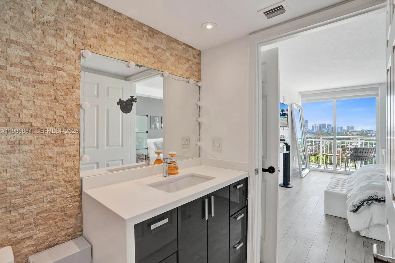 3000 Coral Way 1114, Miami, Florida 33145, Miami, Florida 33145, 2 Bedrooms Bedrooms, ,2 BathroomsBathrooms,Residential,For Sale,3000 Coral Way 1114, Miami, Florida 33145,A11989864