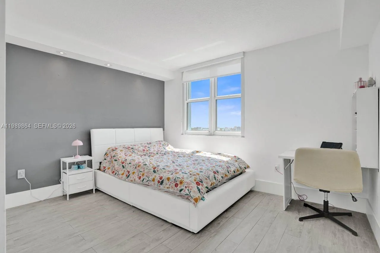 3000 Coral Way 1114, Miami, Florida 33145, Miami, Florida 33145, 2 Bedrooms Bedrooms, ,2 BathroomsBathrooms,Residential,For Sale,3000 Coral Way 1114, Miami, Florida 33145,A11989864