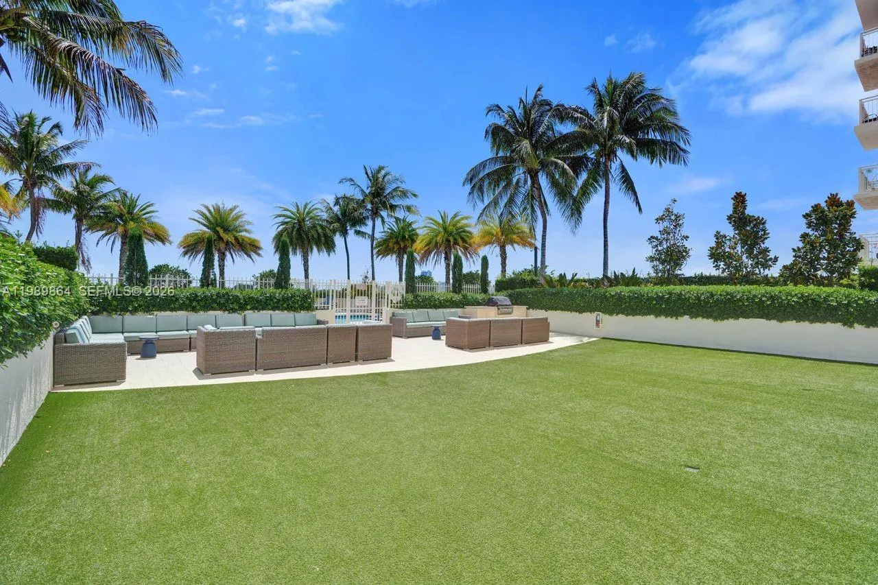 3000 Coral Way 1114, Miami, Florida 33145, Miami, Florida 33145, 2 Bedrooms Bedrooms, ,2 BathroomsBathrooms,Residential,For Sale,3000 Coral Way 1114, Miami, Florida 33145,A11989864