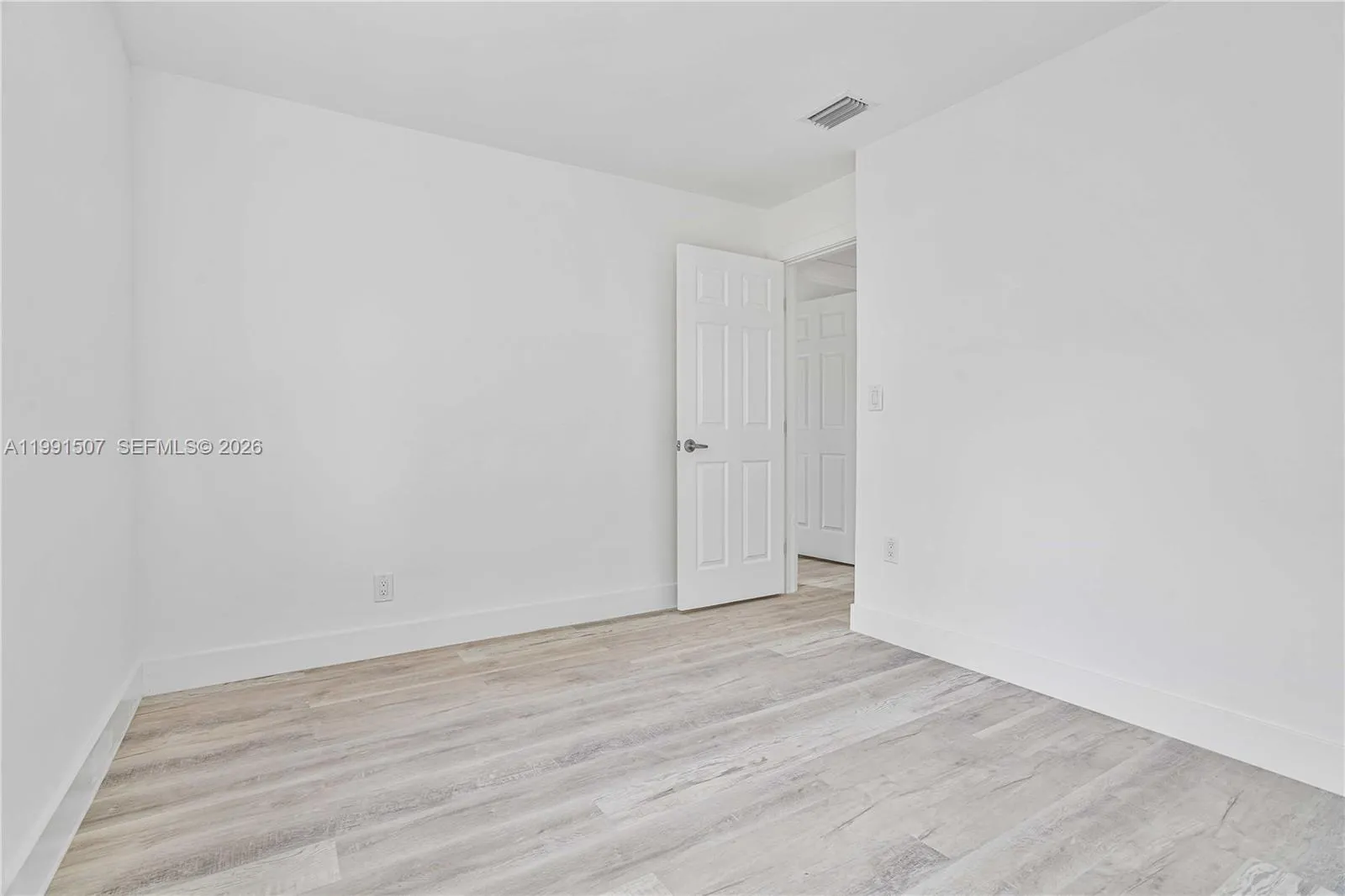 4157 Sw 49th Ct, Dania Beach, Florida 33314, Dania Beach, Florida 33314, 4 Bedrooms Bedrooms, ,2 BathroomsBathrooms,Residential,For Sale,4157 Sw 49th Ct, Dania Beach, Florida 33314,A11991507