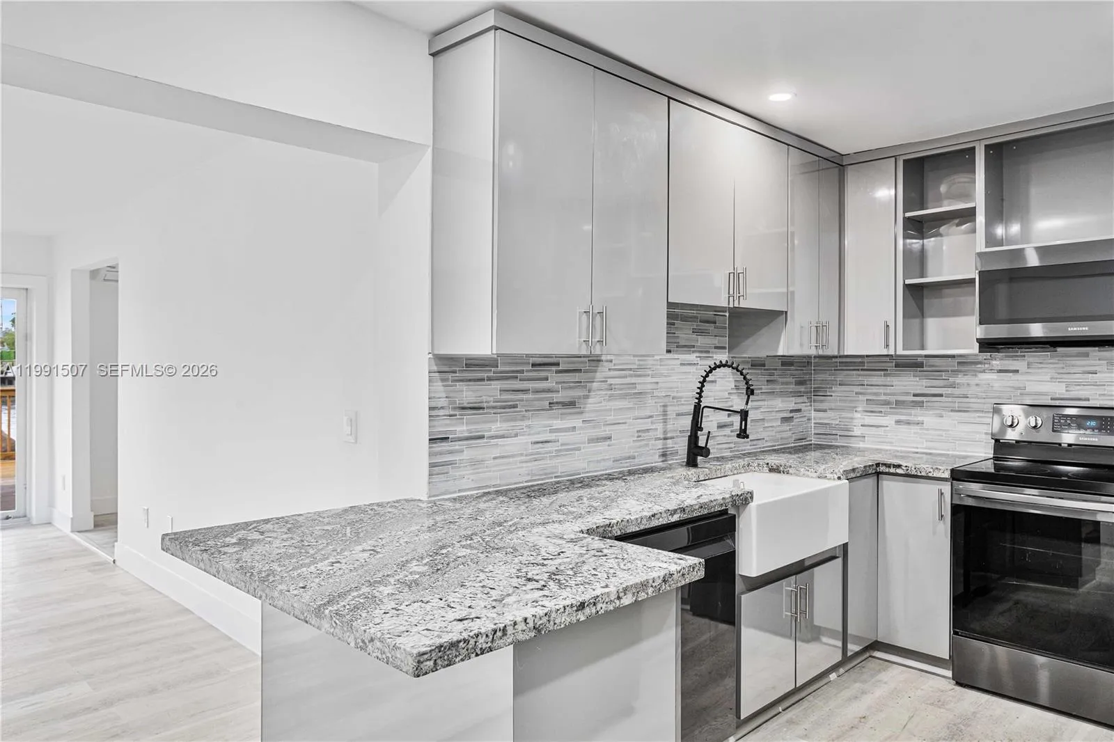 4157 Sw 49th Ct, Dania Beach, Florida 33314, Dania Beach, Florida 33314, 4 Bedrooms Bedrooms, ,2 BathroomsBathrooms,Residential,For Sale,4157 Sw 49th Ct, Dania Beach, Florida 33314,A11991507