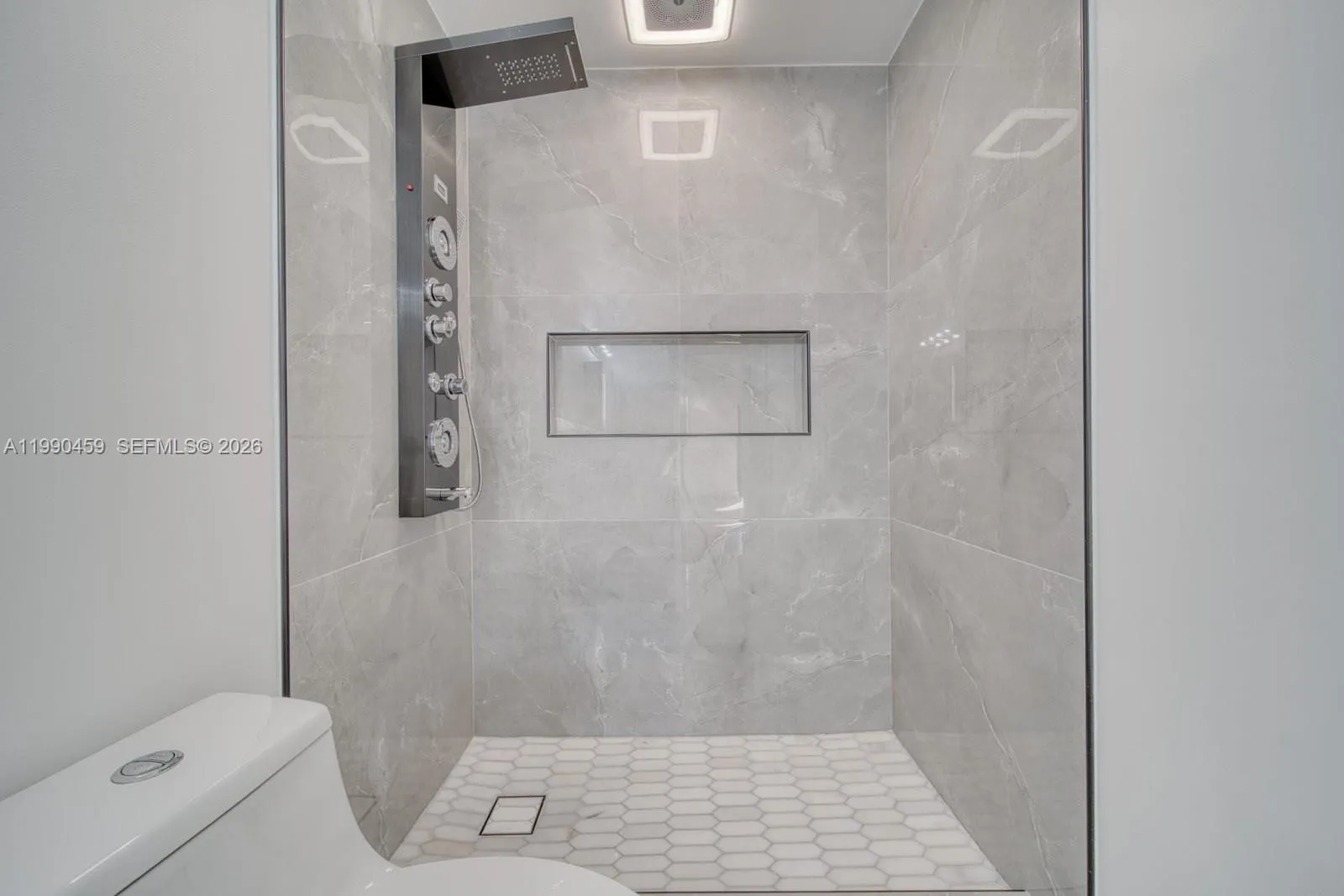 9151 W Sunrise Blvd, Plantation, Florida 33322, Plantation, Florida 33322, 3 Bedrooms Bedrooms, ,2 BathroomsBathrooms,Residential,For Sale,9151 W Sunrise Blvd, Plantation, Florida 33322,A11990459