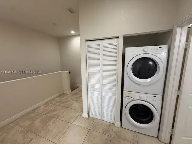 4920 Sw 140th Ter 4, Miramar, Florida 33027, Miramar, Florida 33027, 3 Bedrooms Bedrooms, ,2 BathroomsBathrooms,Residential Lease,For Rent,4920 Sw 140th Ter 4, Miramar, Florida 33027,A11991539