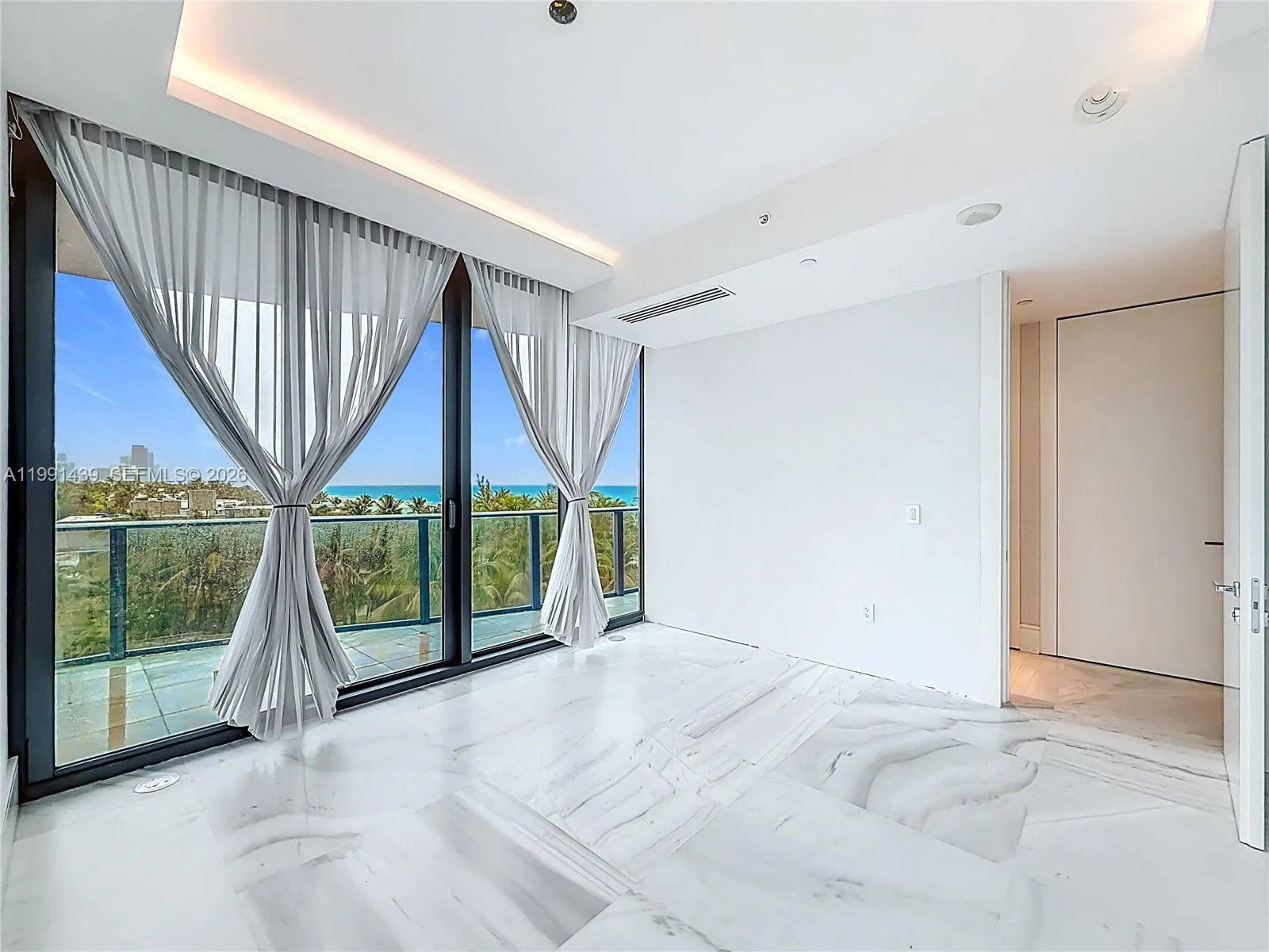 19575 Collins Ave 5, Sunny Isles Beach, Florida 33, Sunny Isles Beach, Florida 33160, 4 Bedrooms Bedrooms, 10 Rooms Rooms,5 BathroomsBathrooms,Residential,For Sale,19575 Collins Ave 5, Sunny Isles Beach, Florida 33,A11991439