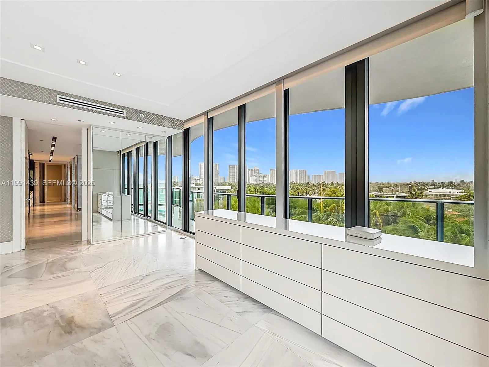 19575 Collins Ave 5, Sunny Isles Beach, Florida 33, Sunny Isles Beach, Florida 33160, 4 Bedrooms Bedrooms, 10 Rooms Rooms,5 BathroomsBathrooms,Residential,For Sale,19575 Collins Ave 5, Sunny Isles Beach, Florida 33,A11991439