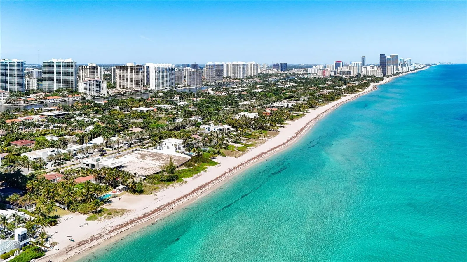 19575 Collins Ave 5, Sunny Isles Beach, Florida 33, Sunny Isles Beach, Florida 33160, 4 Bedrooms Bedrooms, 10 Rooms Rooms,5 BathroomsBathrooms,Residential,For Sale,19575 Collins Ave 5, Sunny Isles Beach, Florida 33,A11991439