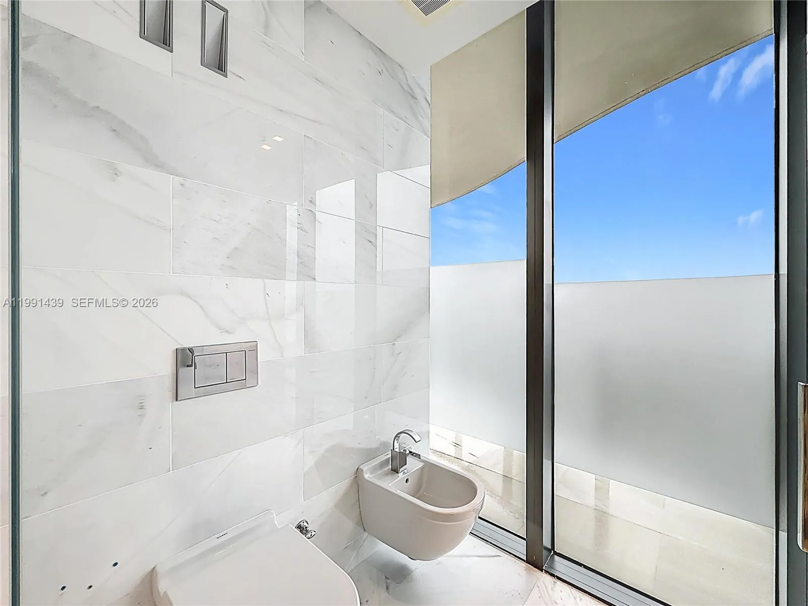 19575 Collins Ave 5, Sunny Isles Beach, Florida 33, Sunny Isles Beach, Florida 33160, 4 Bedrooms Bedrooms, 10 Rooms Rooms,5 BathroomsBathrooms,Residential,For Sale,19575 Collins Ave 5, Sunny Isles Beach, Florida 33,A11991439