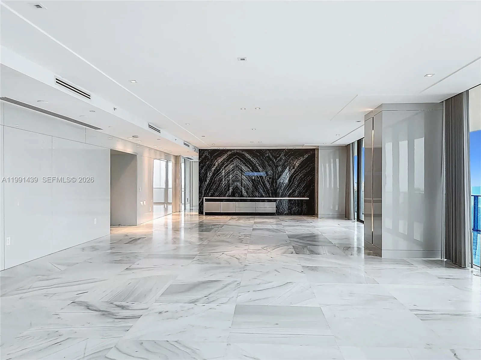 19575 Collins Ave 5, Sunny Isles Beach, Florida 33, Sunny Isles Beach, Florida 33160, 4 Bedrooms Bedrooms, 10 Rooms Rooms,5 BathroomsBathrooms,Residential,For Sale,19575 Collins Ave 5, Sunny Isles Beach, Florida 33,A11991439